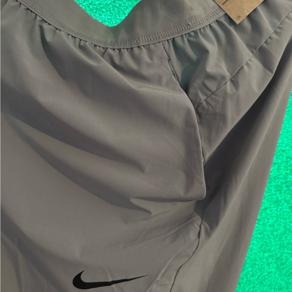 Nike dri fit men’s workout pants Sixe XXl.